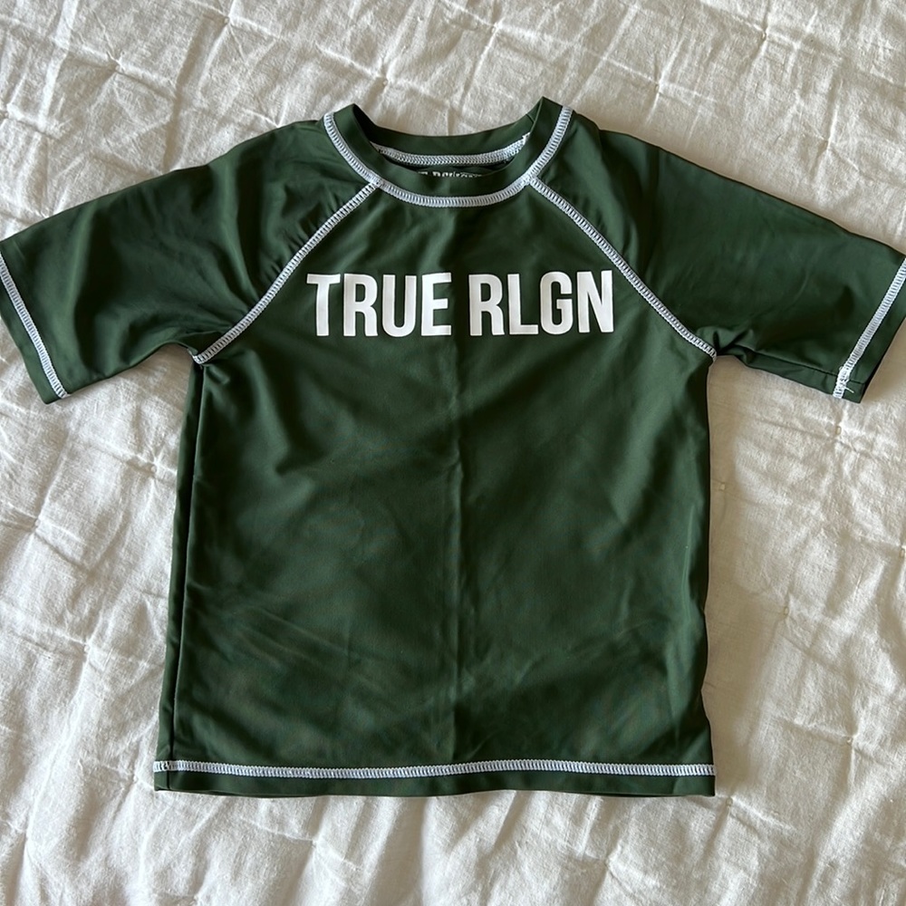 Swim shirt